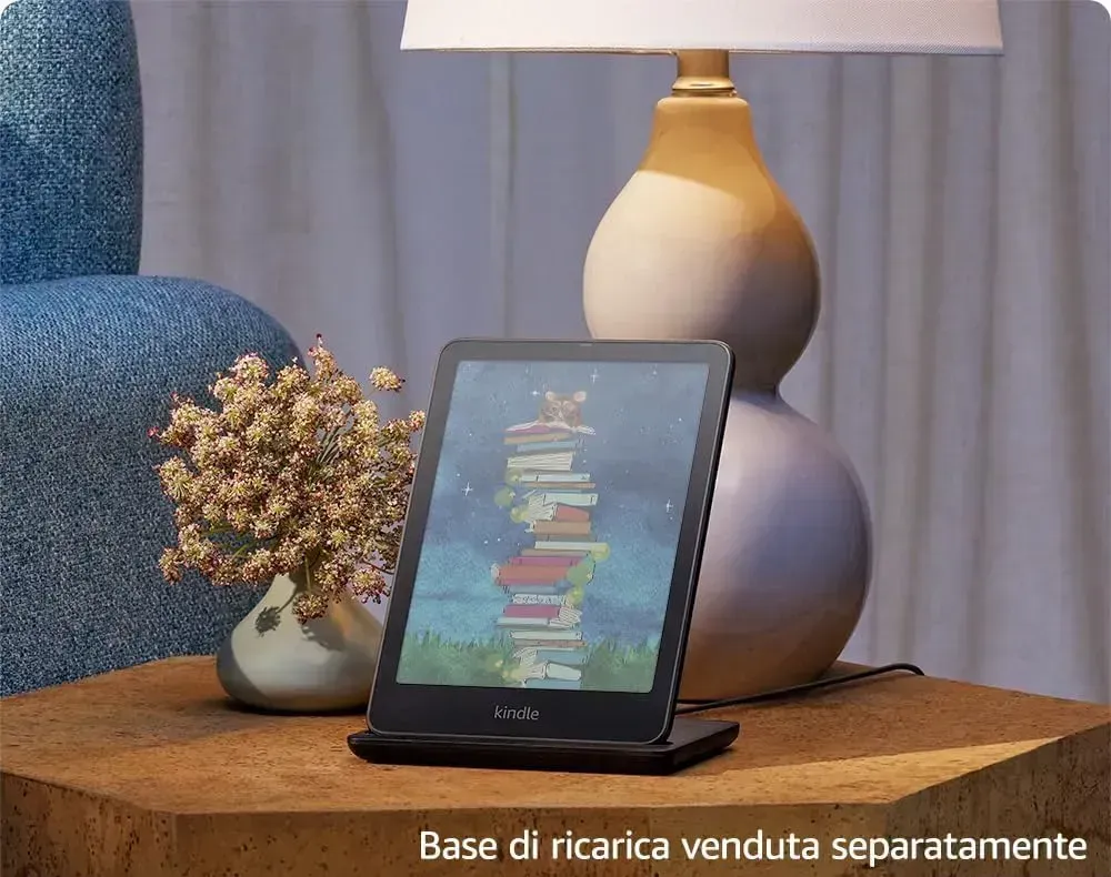 Il Kindle Colorsoft nella base di ricarica