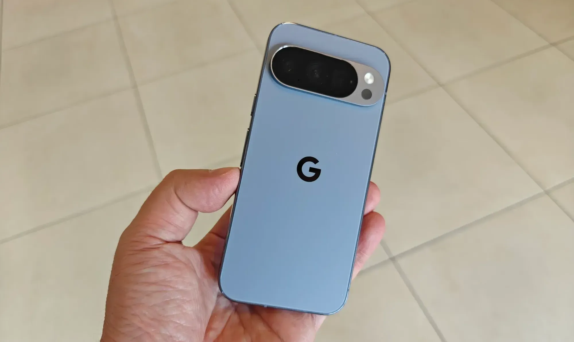 Google Pixel 10 Pro Cover Posteriore