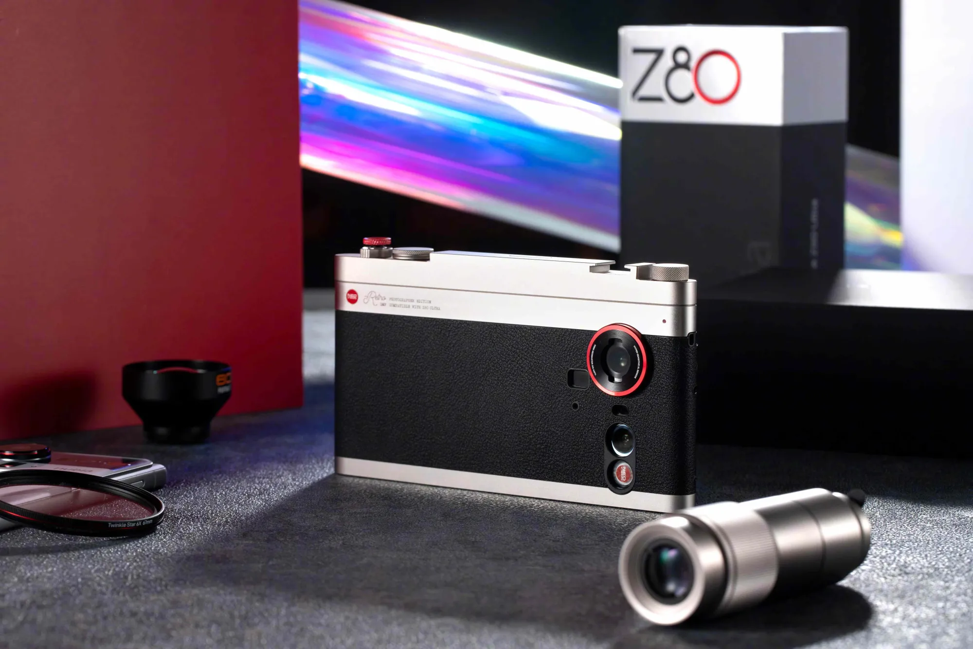 Lo smartphone con Retro Kit 2.0 montato