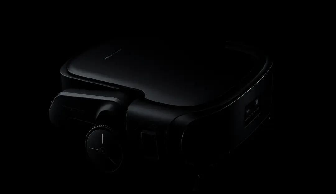 Il nuovo robot Roborock con architettura wheel-leg debutta al CES 2026, aprendo una nuova era per la robotica domestica