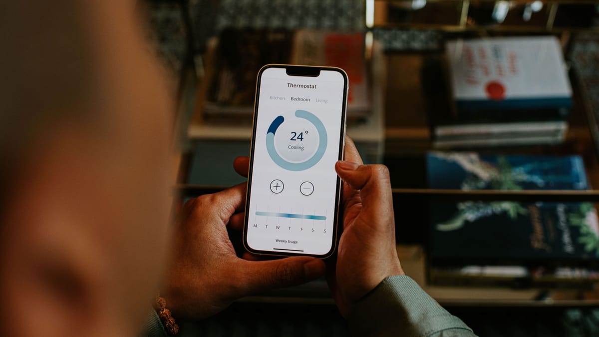 Stufe e termosifoni smart per riscaldare la casa spendendo meno