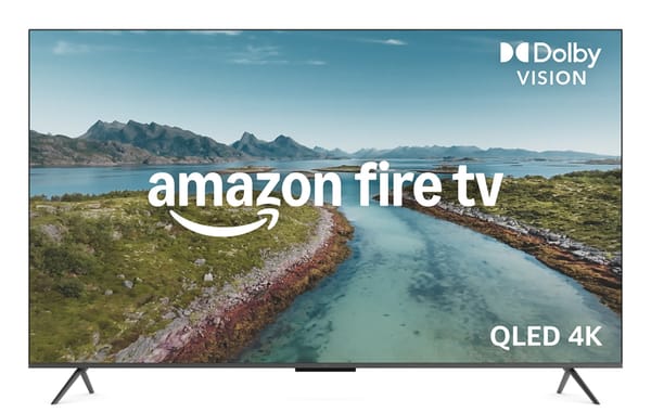 La nuova linea di smart TV Amazon debutta anche in Italia, puntando su integrazione smart, semplicità d’uso e prezzi competitivi